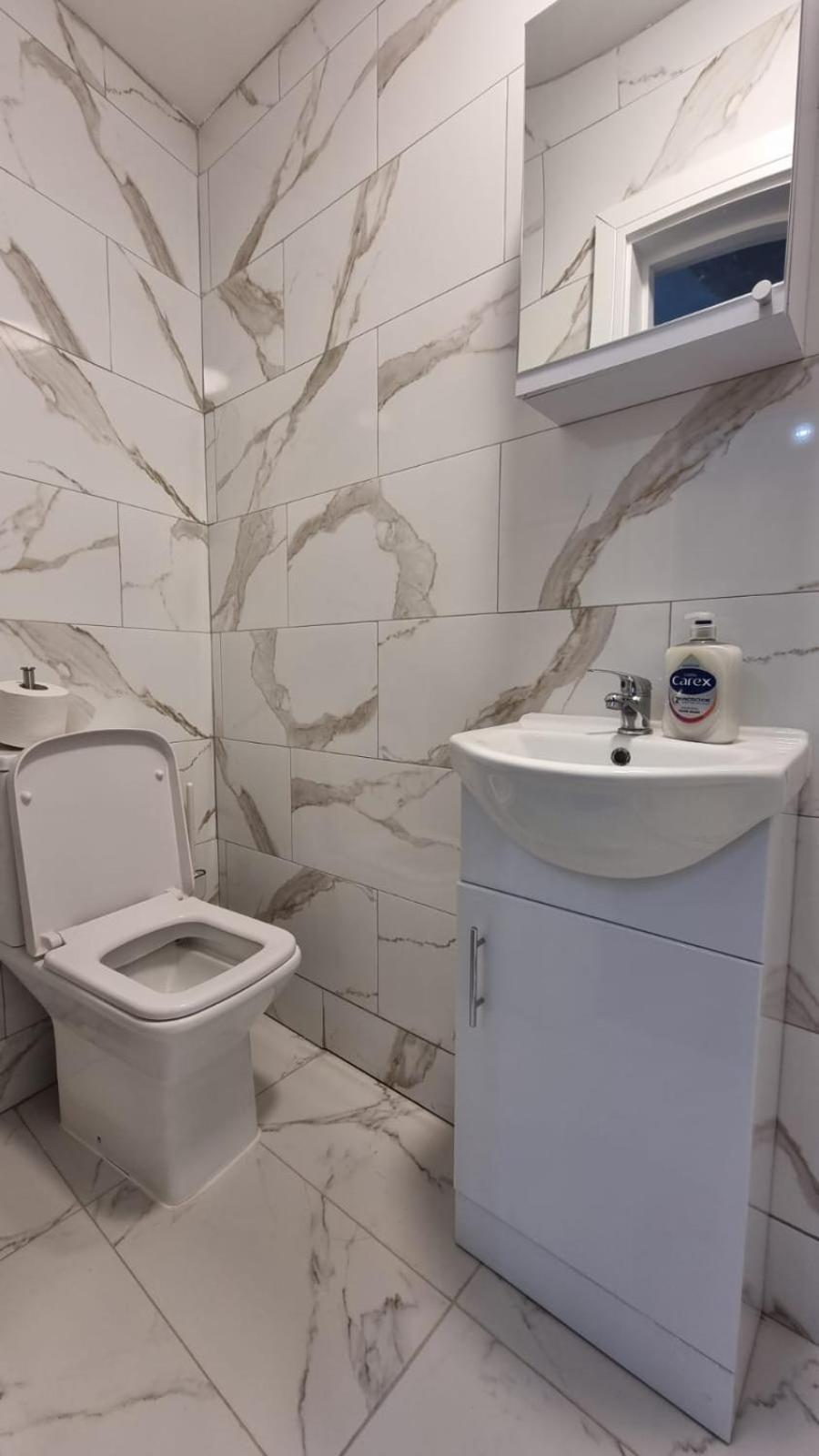 Brand New Flat Close To Turnpike Lane Tube Station London Kültér fotó