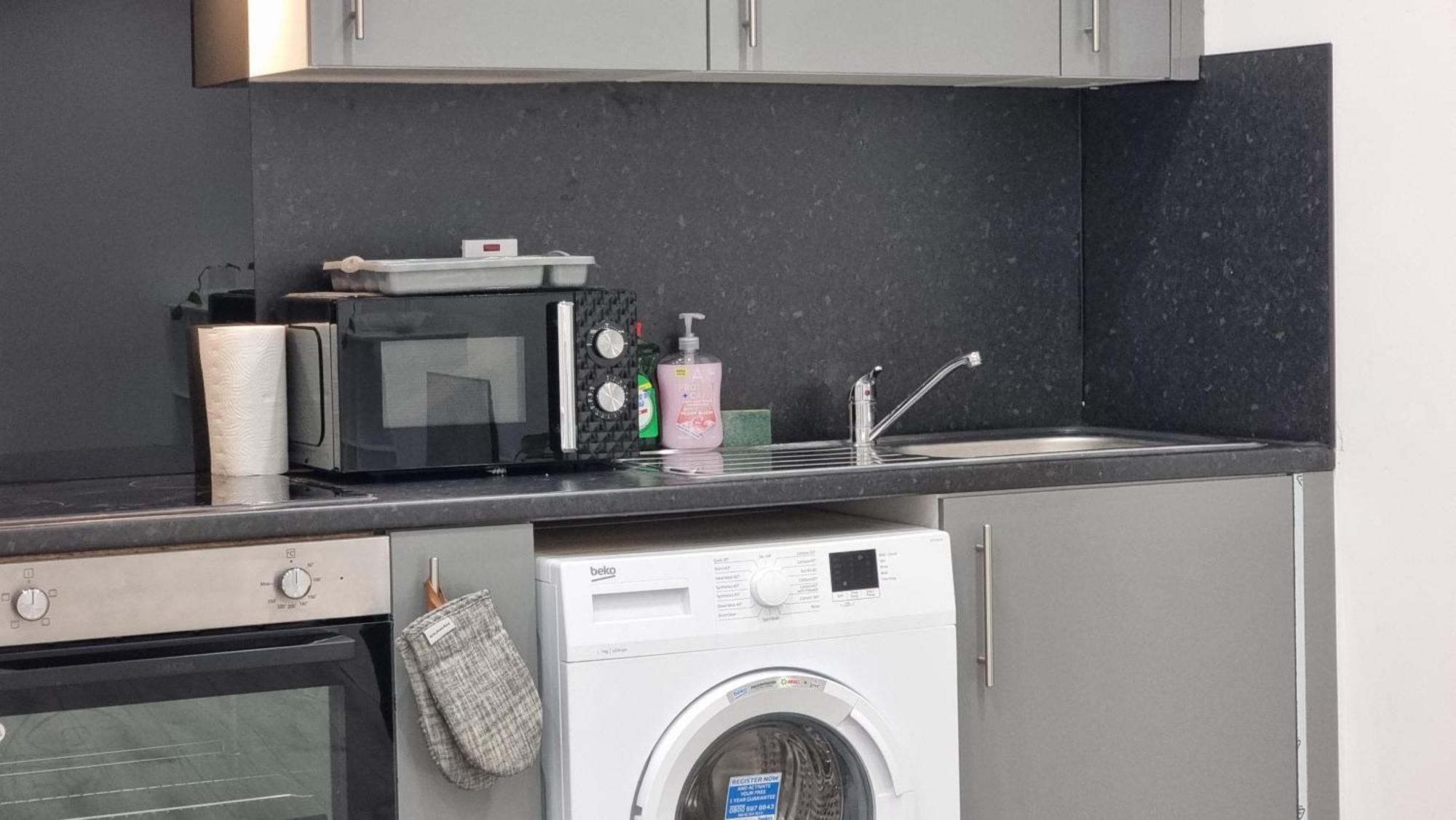 Brand New Flat Close To Turnpike Lane Tube Station London Kültér fotó